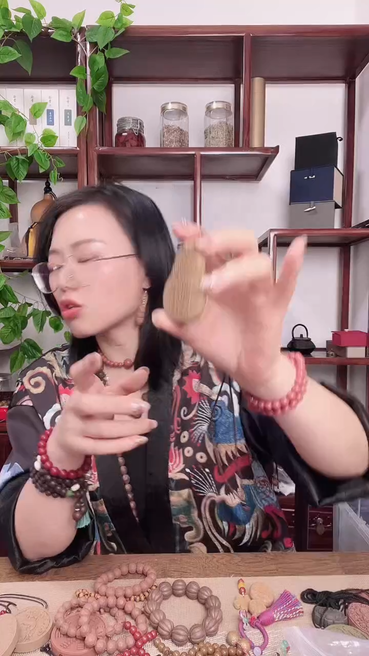 百花香方的吴遂葫芦