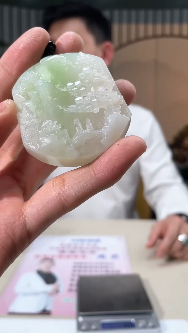 【闪购商品】定制和田玉和田玉（多样性拍一发一带证）120116