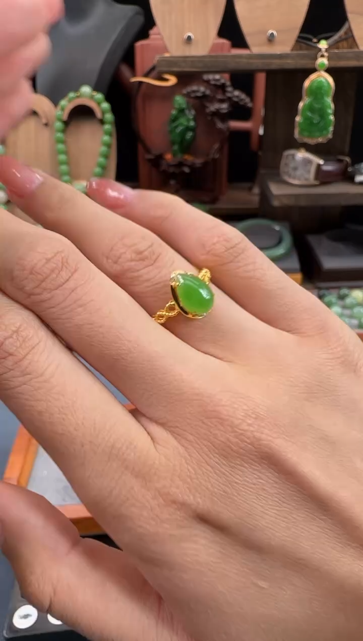 【闪购商品】和田玉吊坠18K金镶嵌1