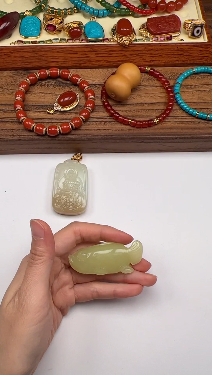 颈饰未镶嵌和田玉（糖玉）运****～配饰配饰