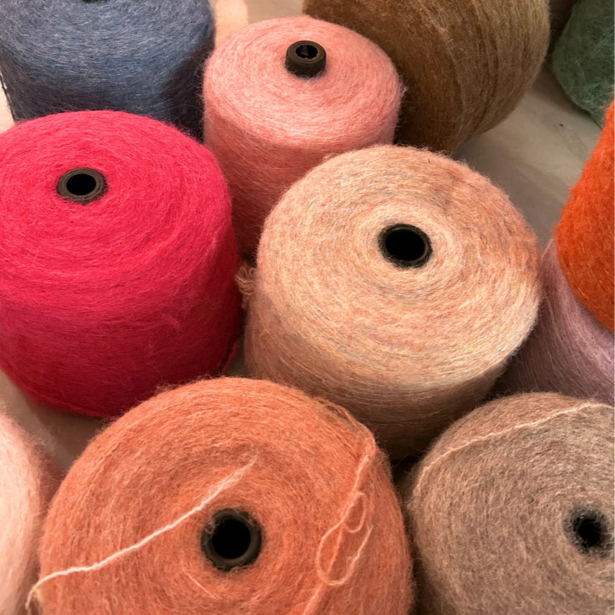 【毛线大全】原桶装毛线团马海毛花式线羊毛线牛奶棉宝宝线