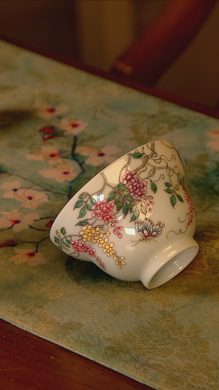 杯手工手绘杯杯很美丽