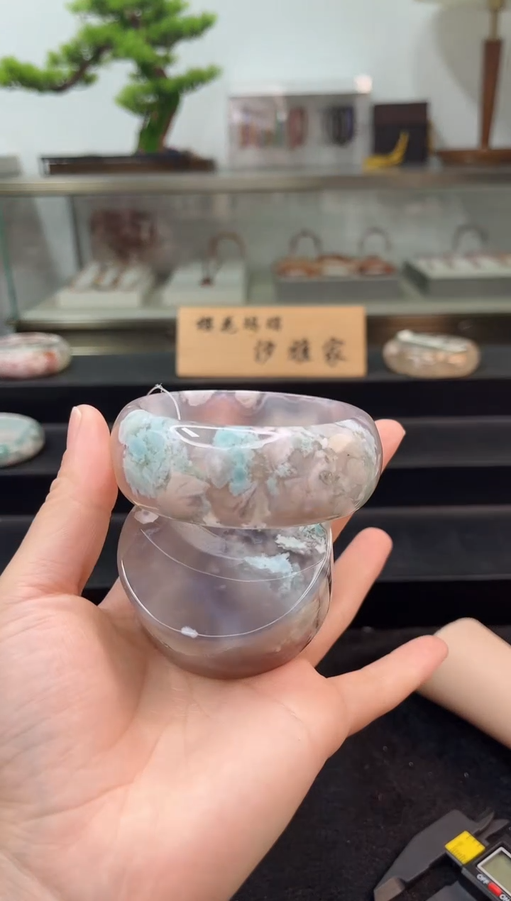 未镶嵌手镯石英质玉59圈口（赠品镯心）2S9135