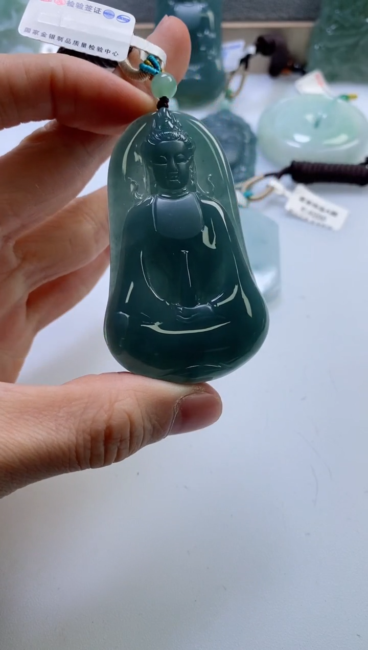 【闪购商品】翡翠挂件未镶嵌           