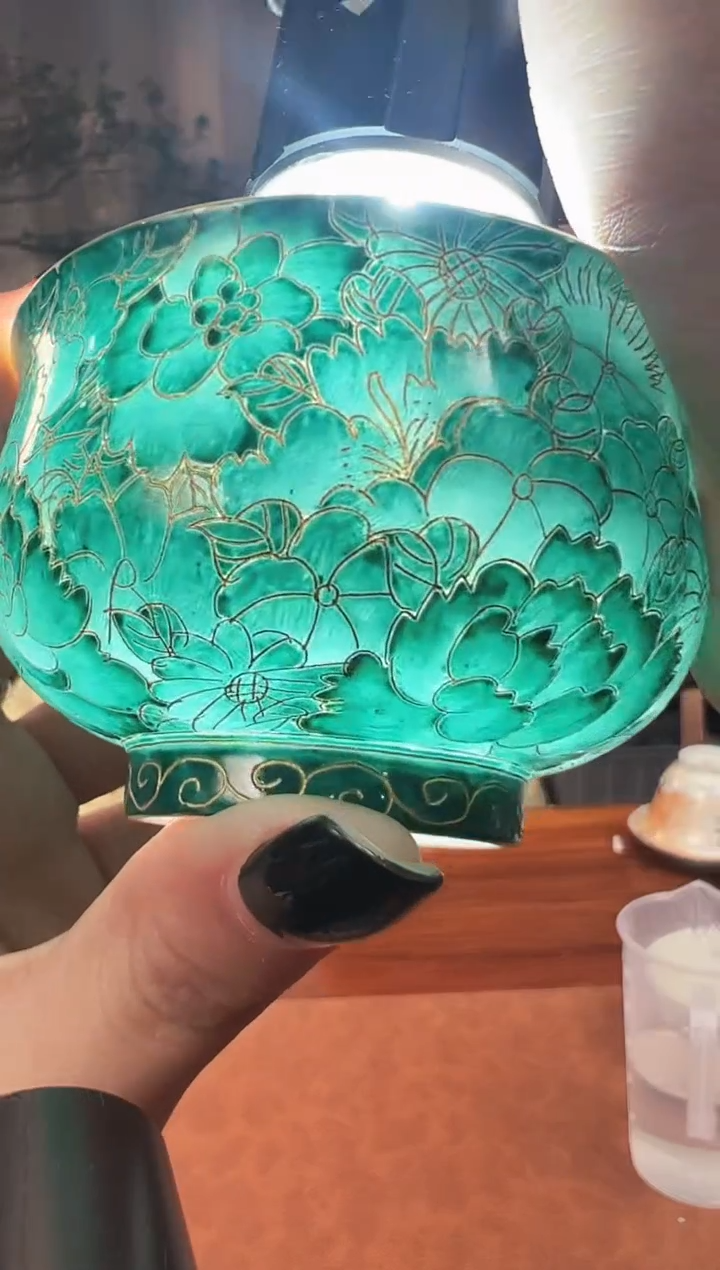 【闪购商品】其他景德镇錾金荷花炉式杯     