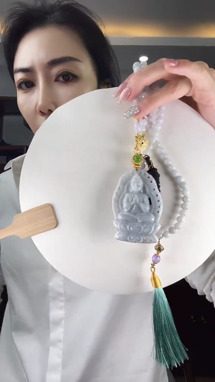 【闪购商品】翡翠颈饰未镶嵌观音