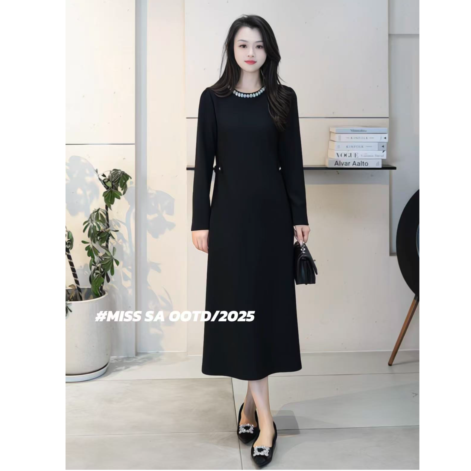 MISS SA 秋季新款时尚百搭显瘦气质重工钉珠连衣裙 25109611