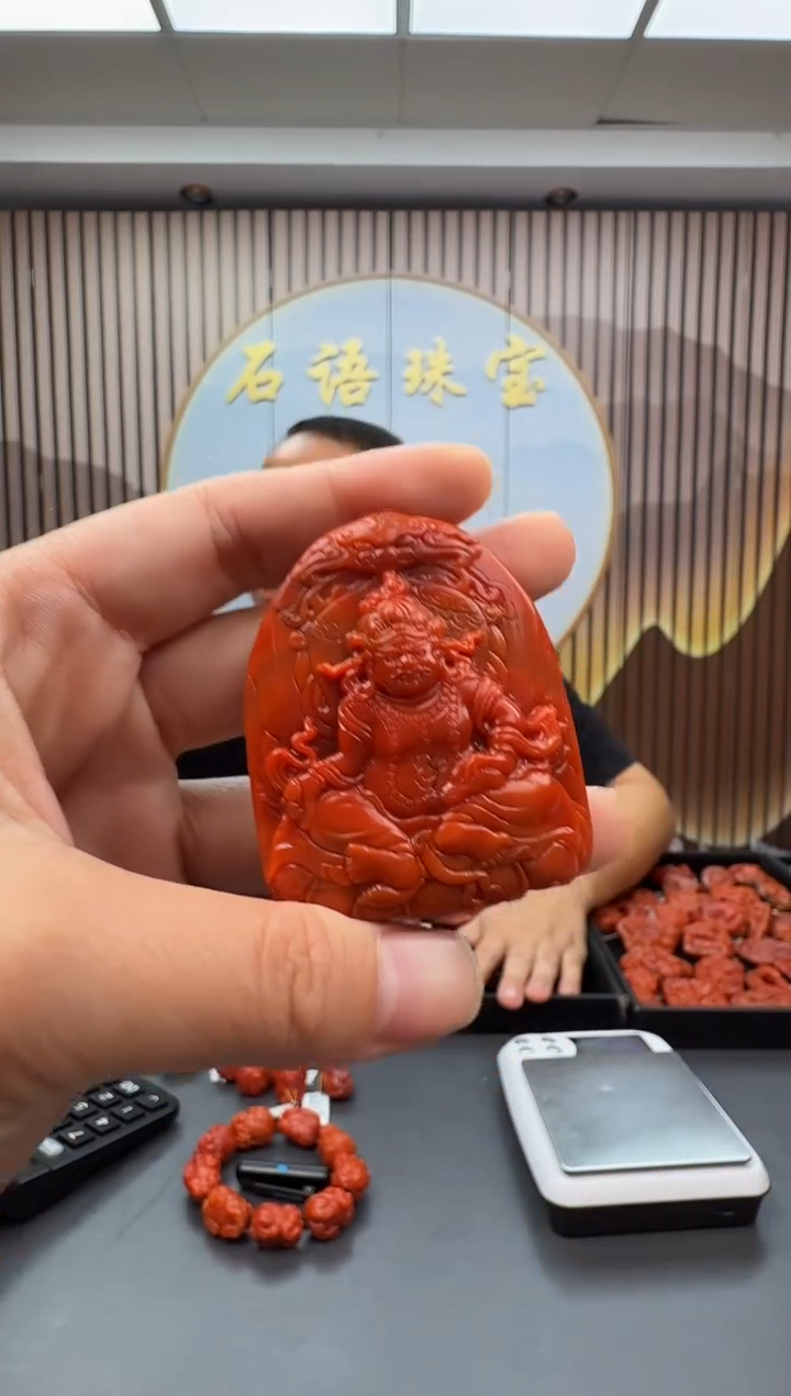 南红玛瑙雕刻未镶嵌140ZB0808产品一个