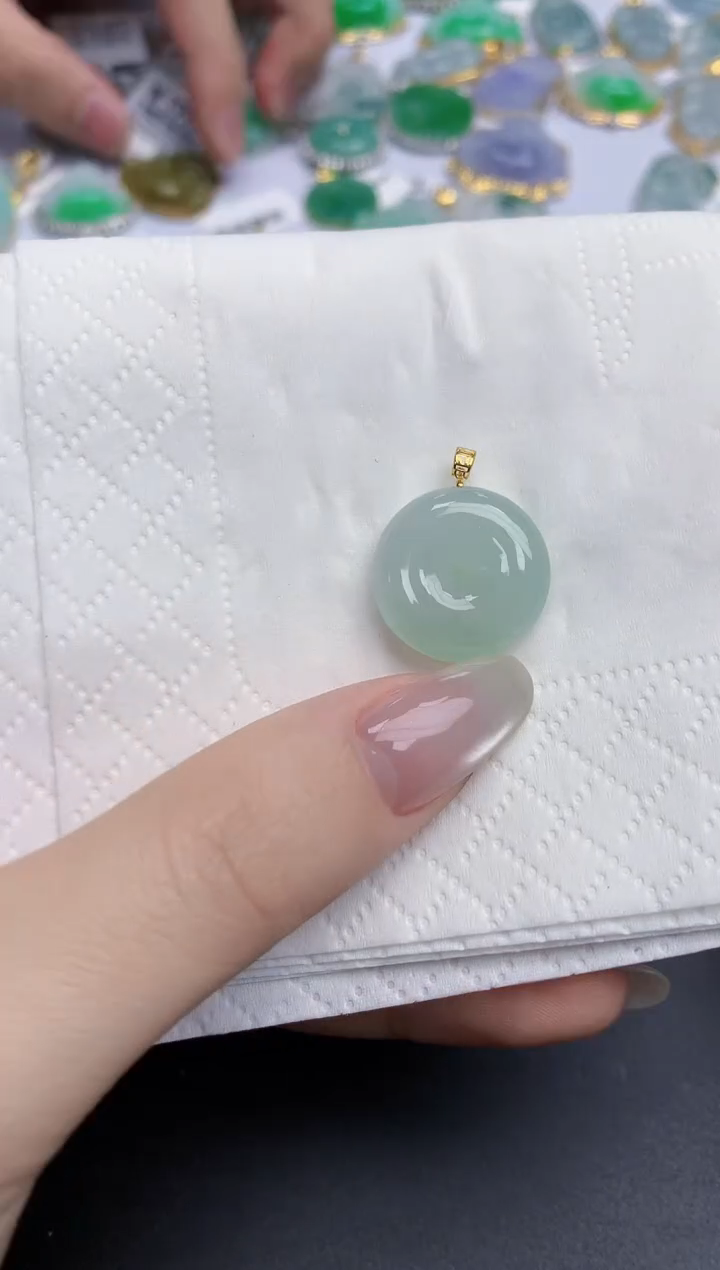 【闪购商品】翡翠颈饰18K金镶嵌天然缅甸翡翠A货