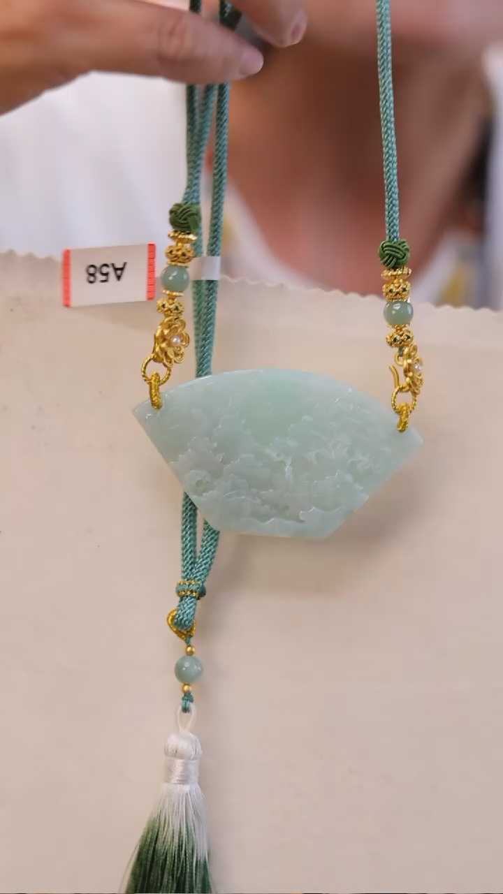 【闪购商品】翡翠颈饰未镶嵌24小时内发货质保A货
