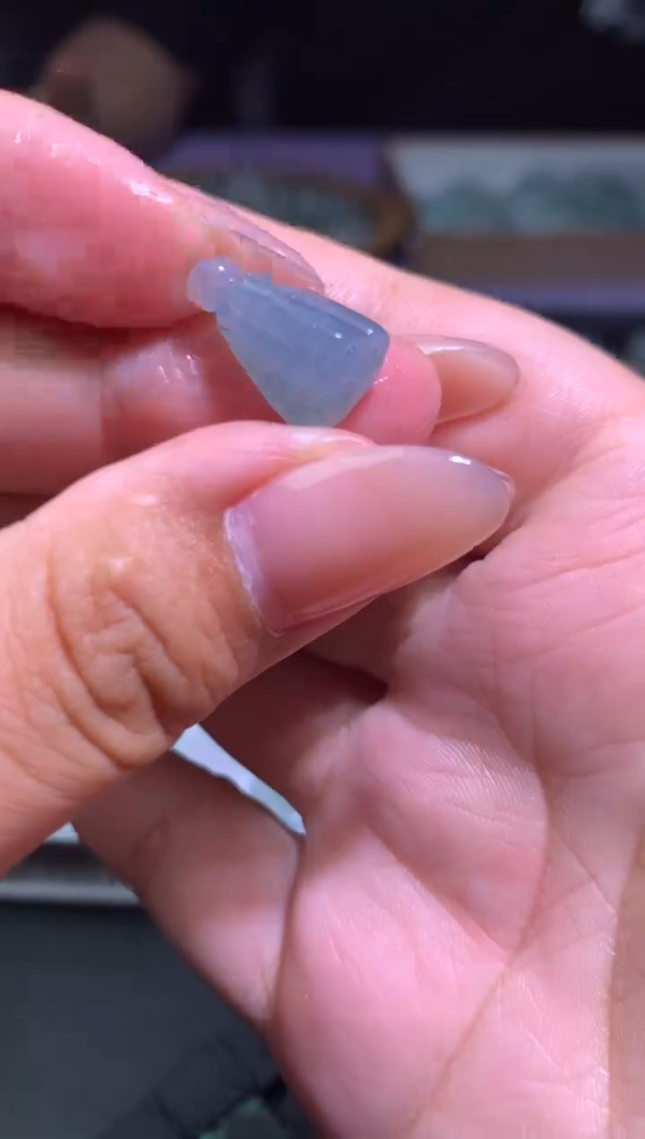 定制翡翠未镶嵌毛货
