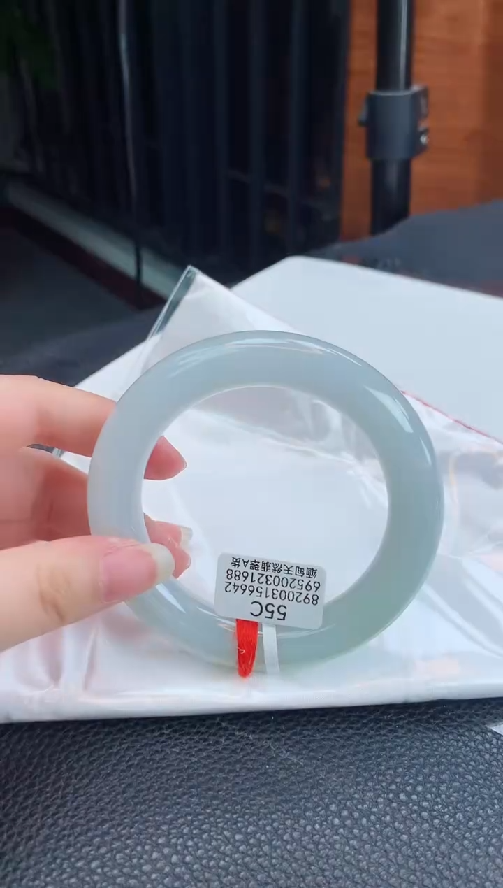 【闪购商品】翡翠手镯未镶嵌缅甸天然翡翠A货手镯