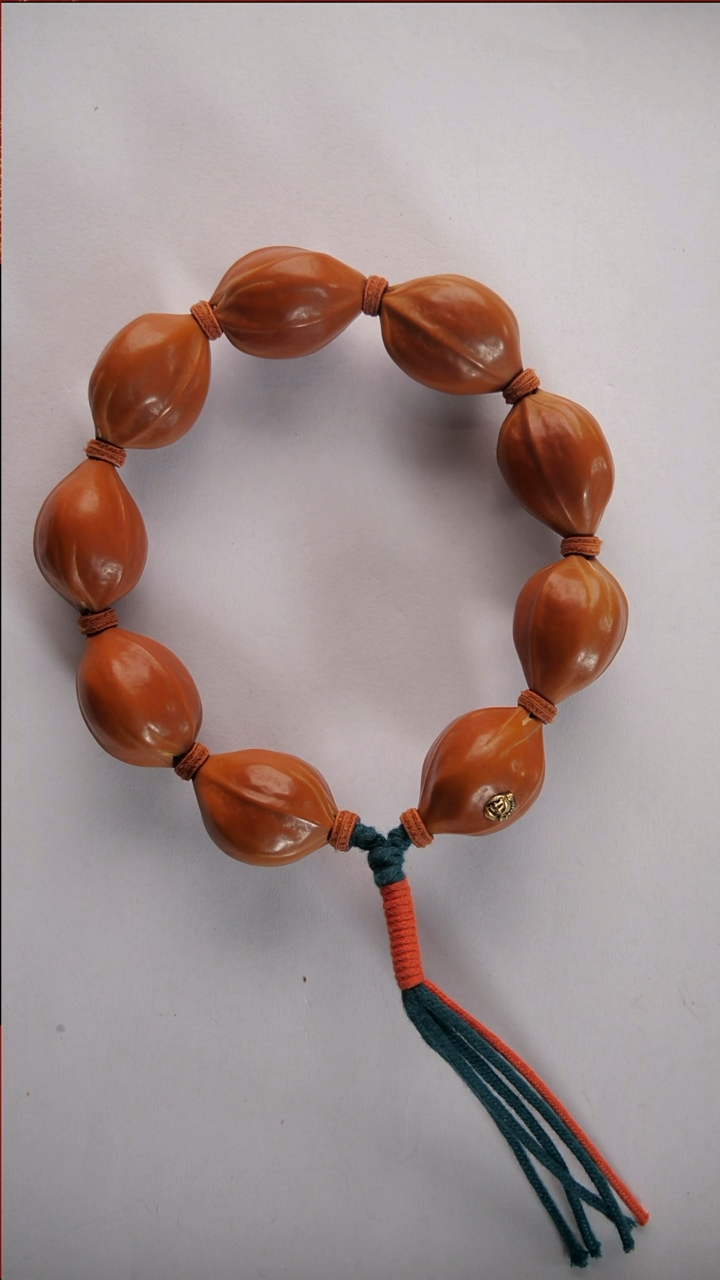 【闪购商品】橄榄核吊坠橄榄核手持20*26