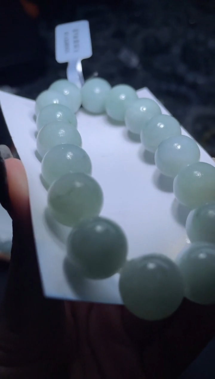 定制翡翠未镶嵌天然缅甸A货翡翠手串10