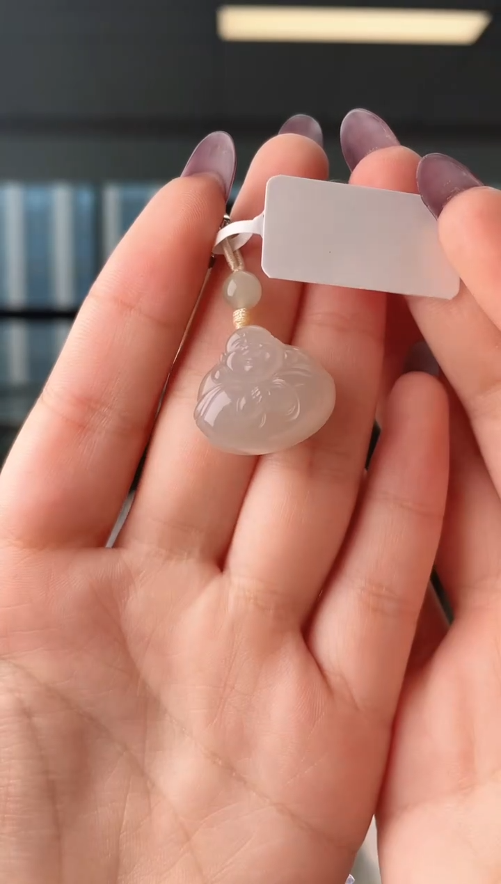 颈饰未镶嵌和田玉抱抱佛 无