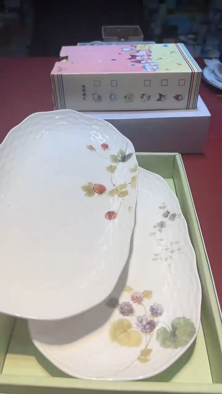 【闪购商品】瓷片锅碗瓢盆一件不剩