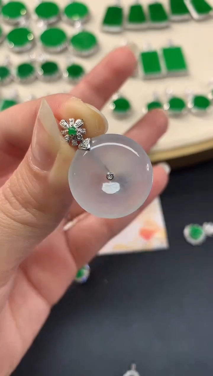 【闪购商品】翡翠吊坠(不含链)18K金镶嵌A37|2980+0