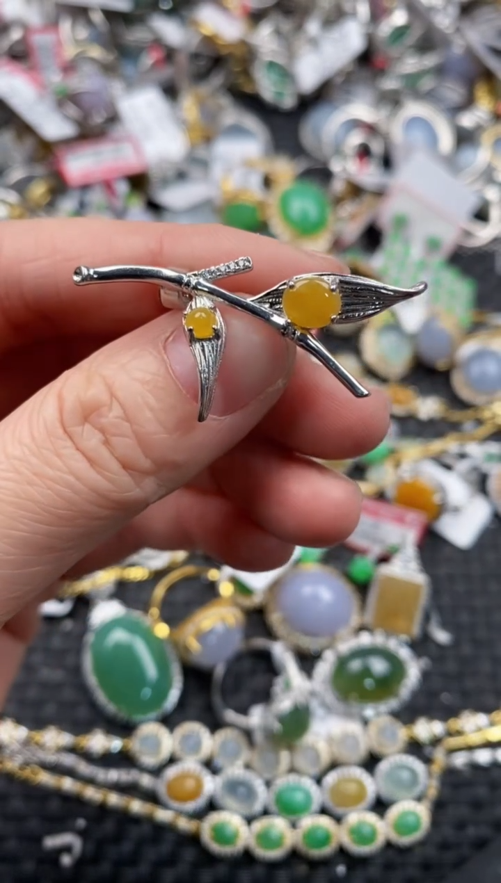 银S925镶嵌戒指翡翠888      4