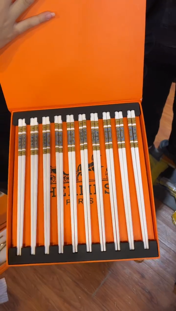 杯鸿辉家品牌瓷器，京东包邮！