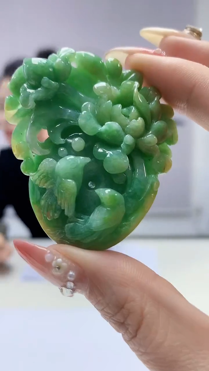 【闪购商品】定制翡翠未镶嵌4902DD-毛货挂件花鸟68