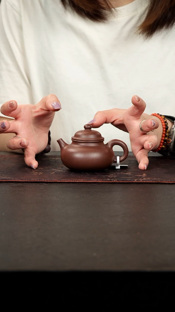 茶壶紫砂老紫泥容天110cc