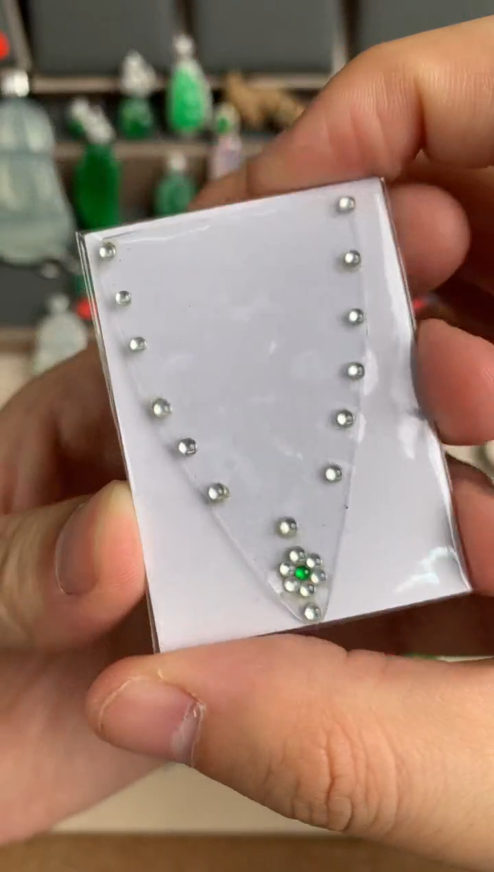 未镶嵌定制翡翠裸玉