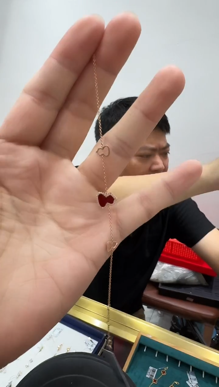 玛瑙/玉髓手链18K金镶嵌三葫芦手链BG