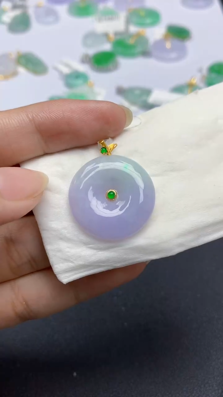 翡翠18K金镶嵌颈饰天然缅甸a货翡翠百元以上9元证书费自理