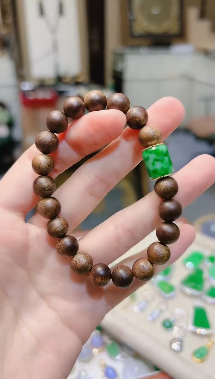 【闪购商品】沉香手串翡翠路路通沉香手串2号