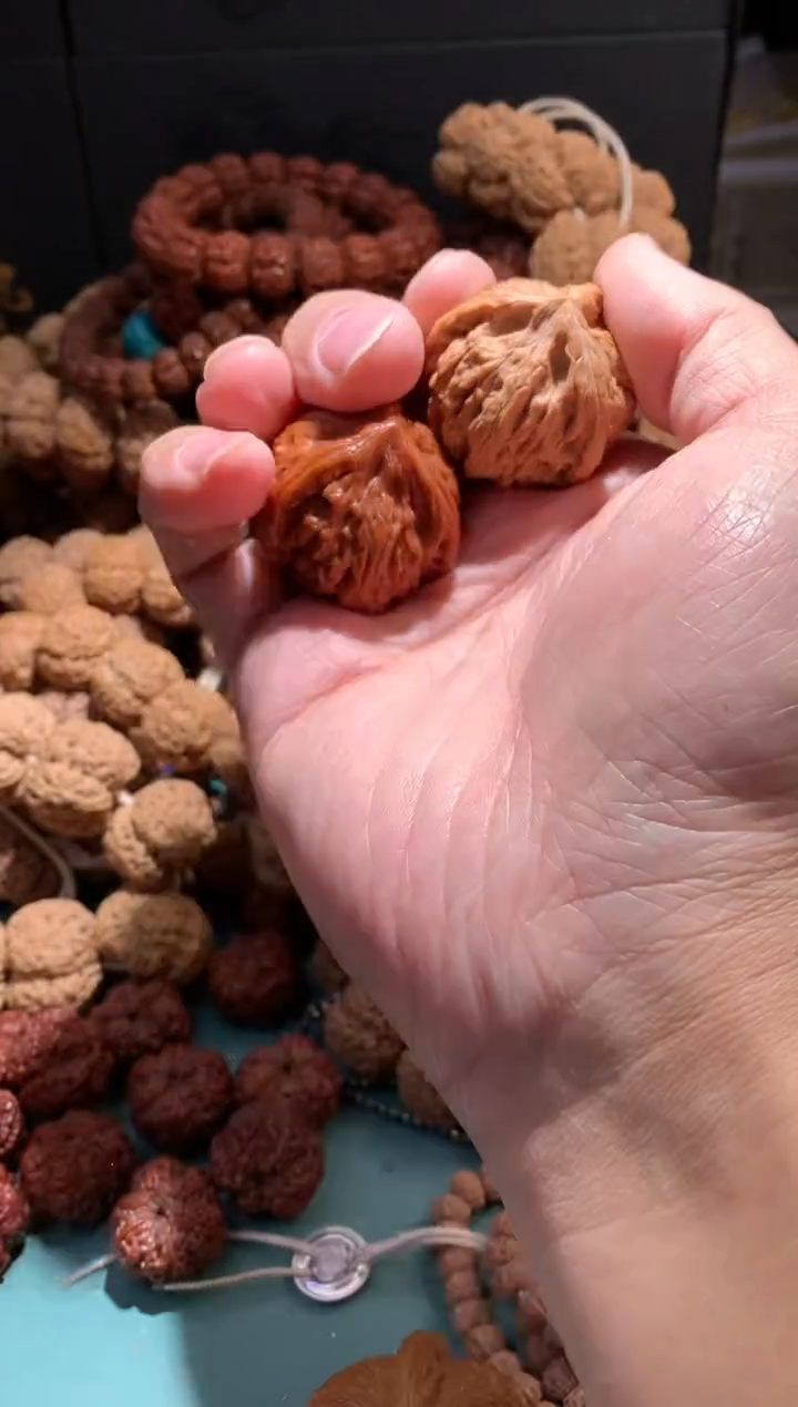 【闪购商品】文玩核桃吊坠7055555555文山3738左右