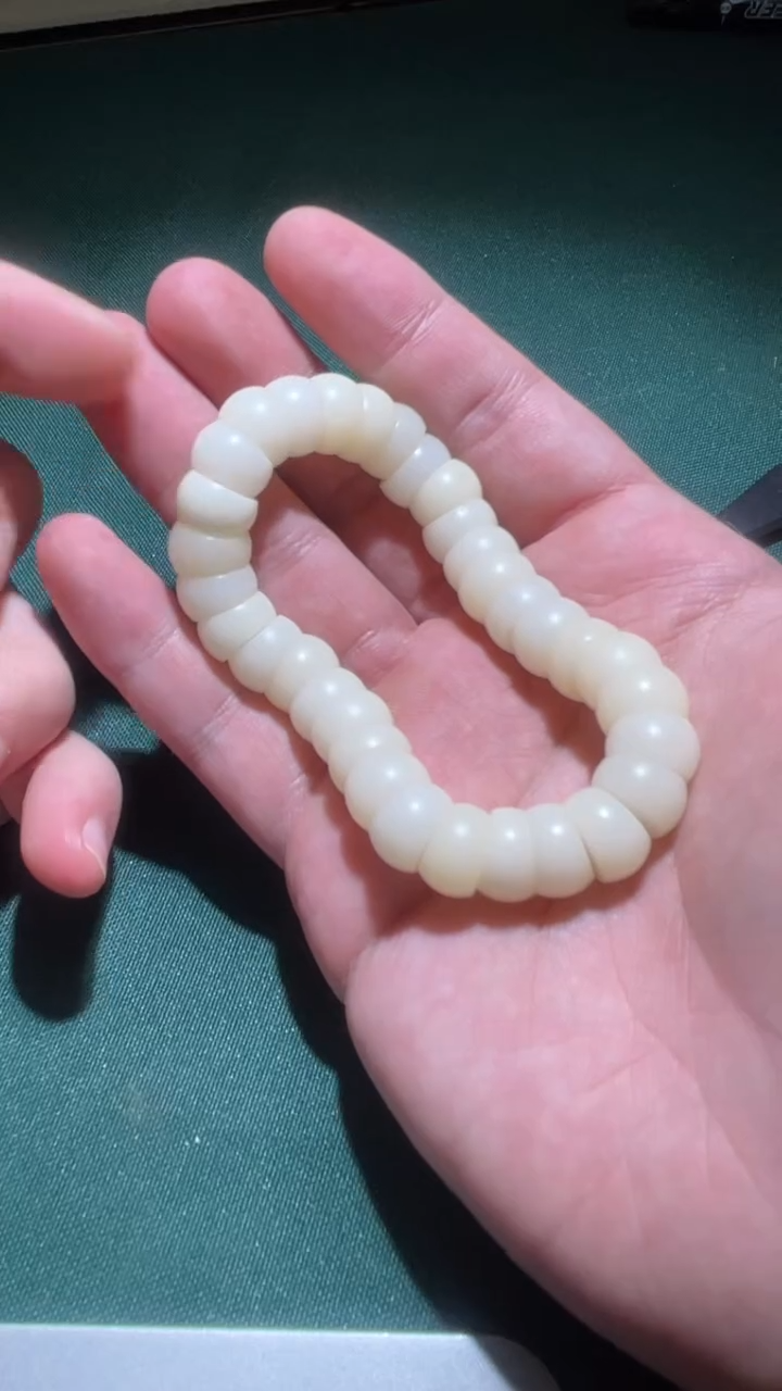 吊坠菩提根/象牙果ZZS251107-01