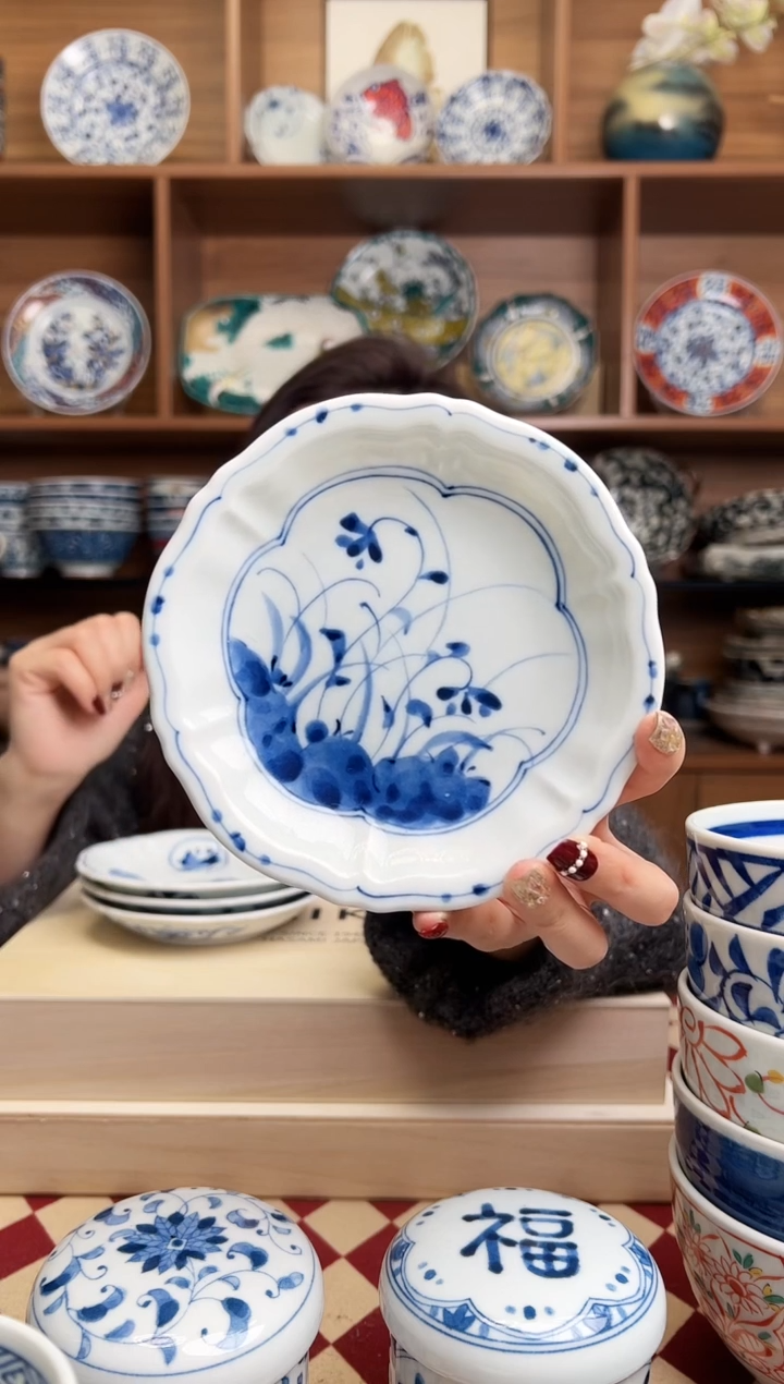 【闪购商品】瓷片高丽草花13.5cm轮花凉菜碟