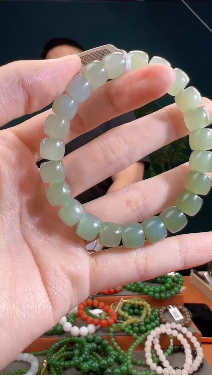 颈饰未镶嵌和田玉多样性发货 拍一单发一个