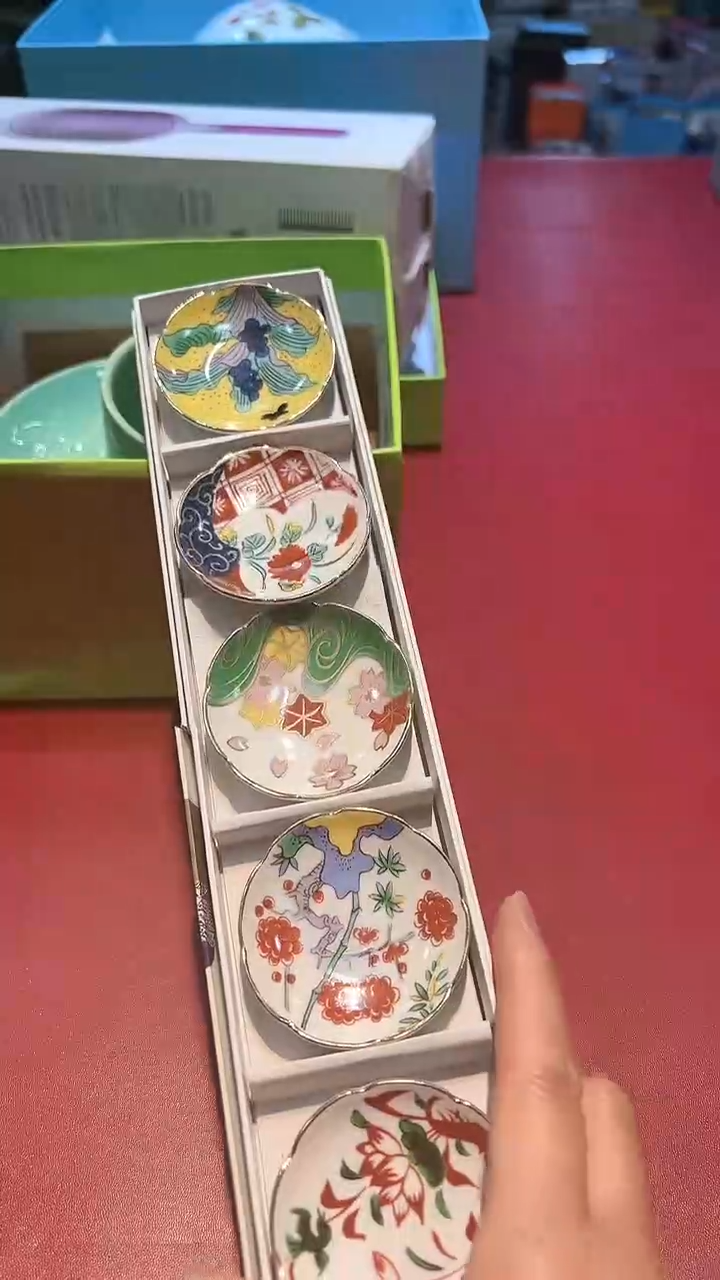 【闪购商品】瓷片锅碗瓢彭一件不剩