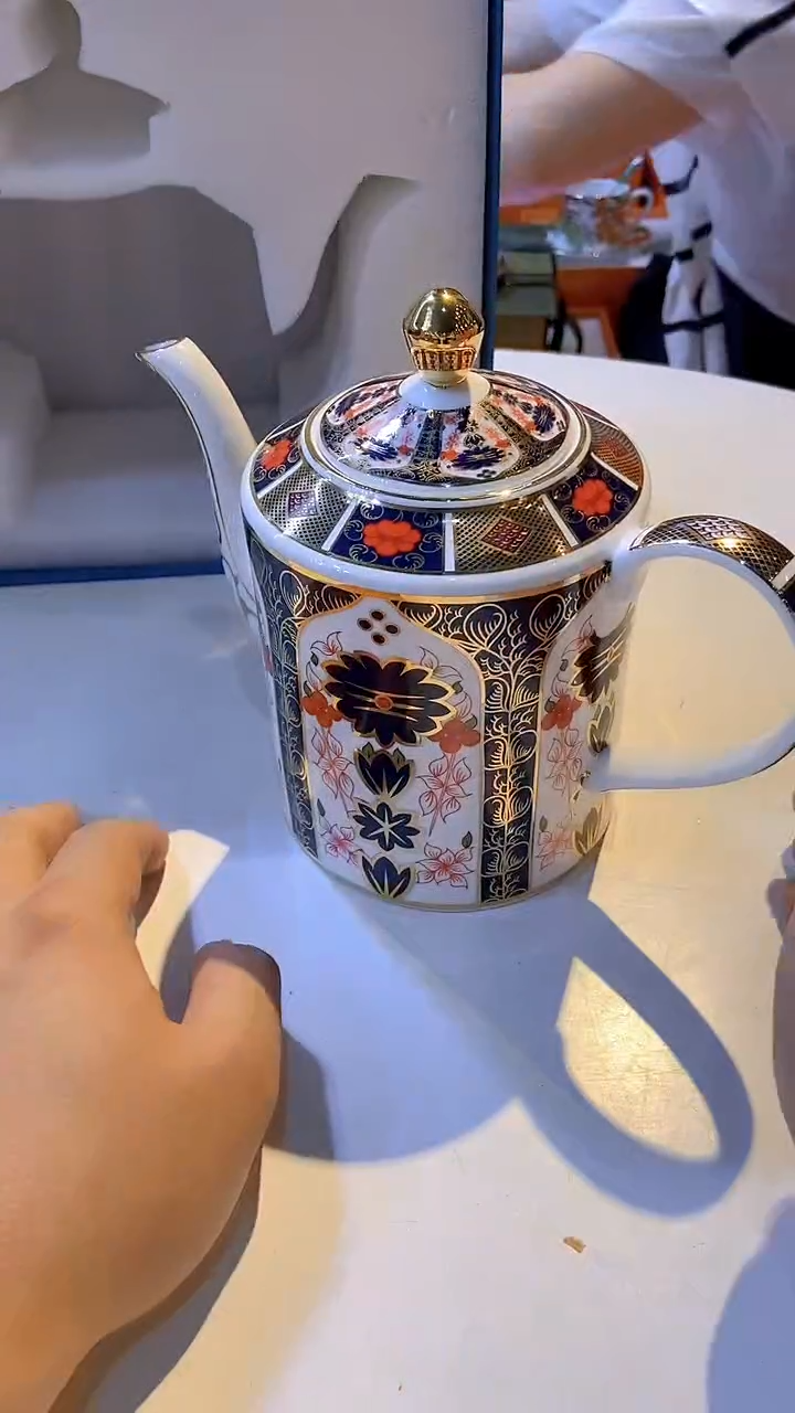 鸿辉家品牌瓷器，京东包邮！
