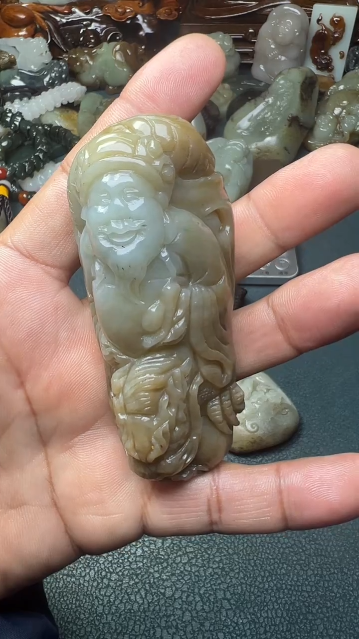 未镶嵌和田玉把件-