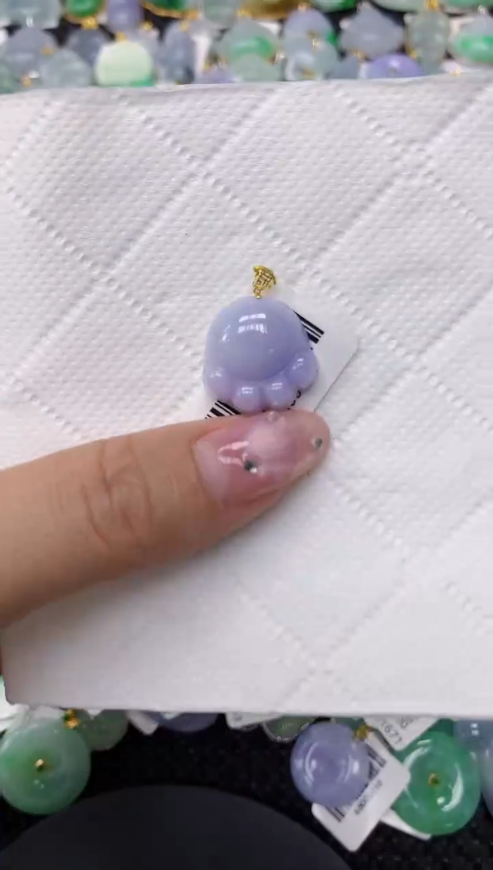 翡翠18K金镶嵌颈饰11111111111