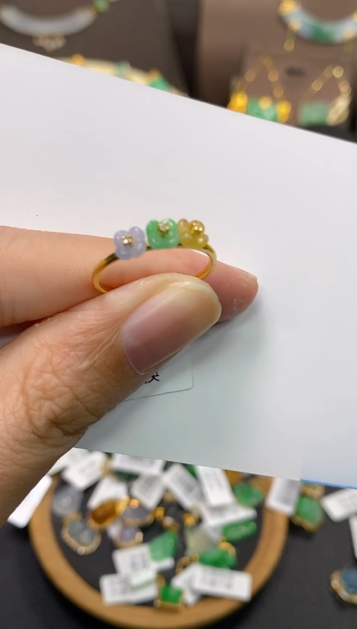 【闪购商品】翡翠颈饰18K金镶嵌净货13931