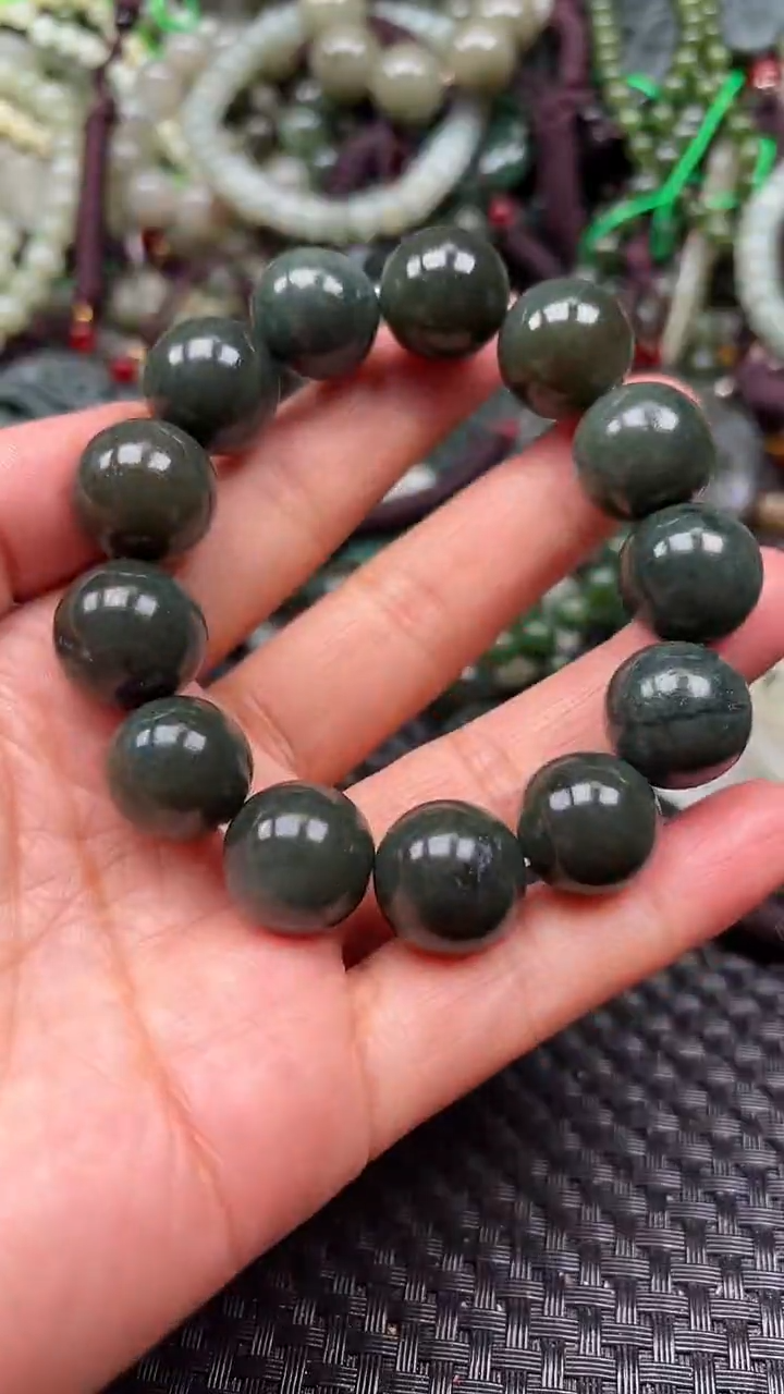 【闪购商品】和田玉颈饰未镶嵌.