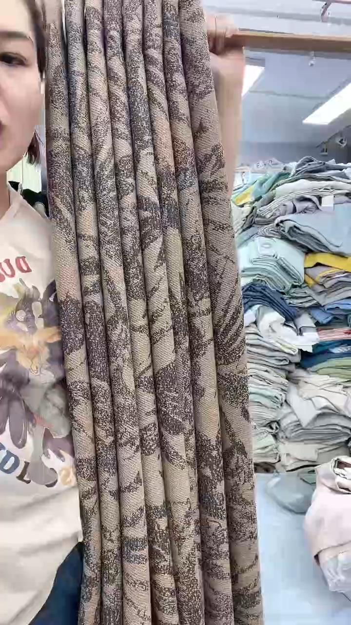 雪尼尔闪51.....530号咖，5圈左右