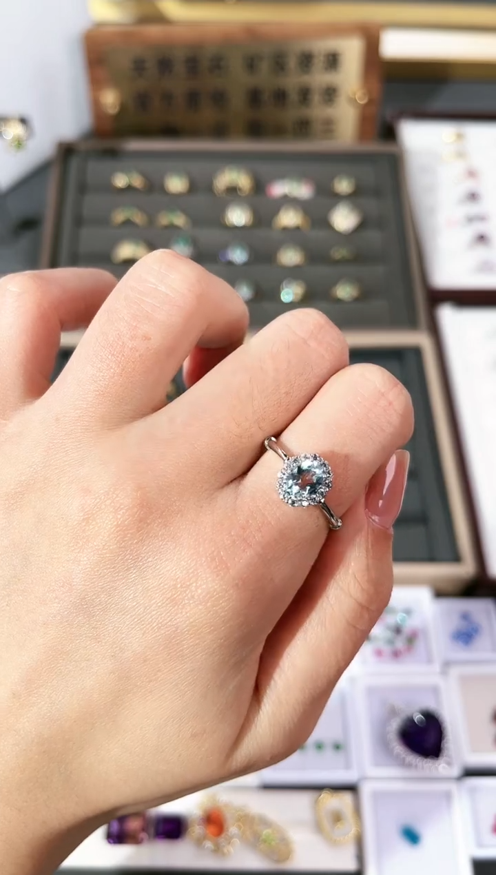 【闪购商品】海蓝宝石戒圈银S925镶嵌s084