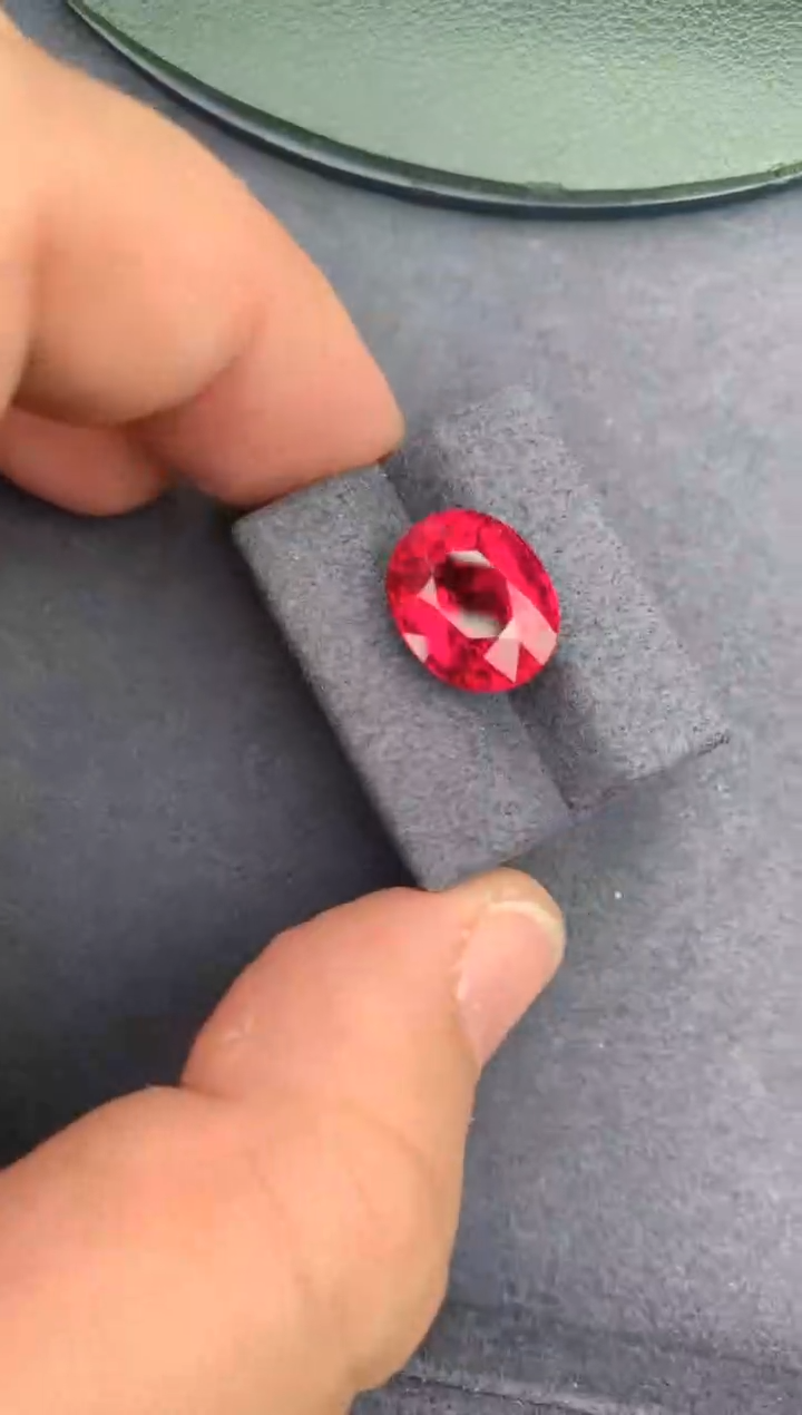 【闪购商品】碧玺裸石未镶嵌7.2ct 卢比来碧玺