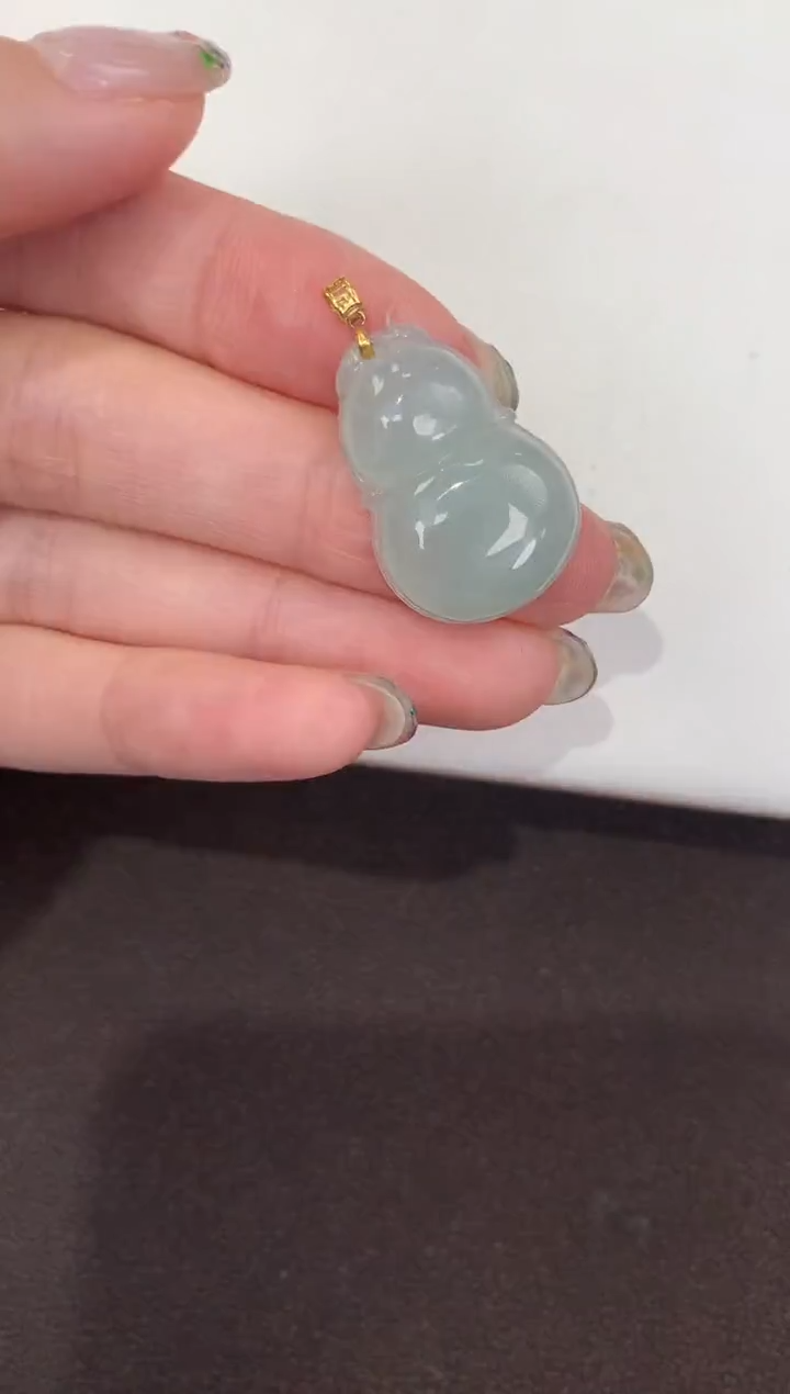 颈饰18K金镶嵌翡翠天然缅甸a货翡翠