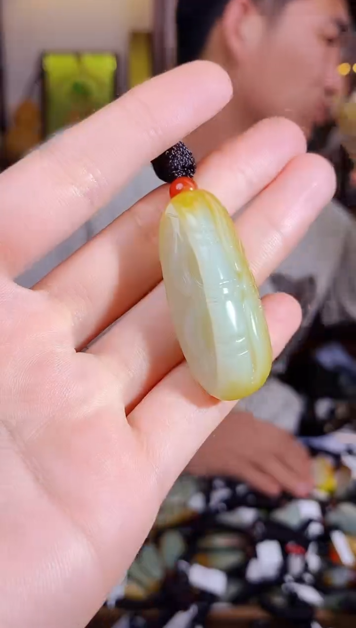 【闪购商品】和田玉颈饰未镶嵌1