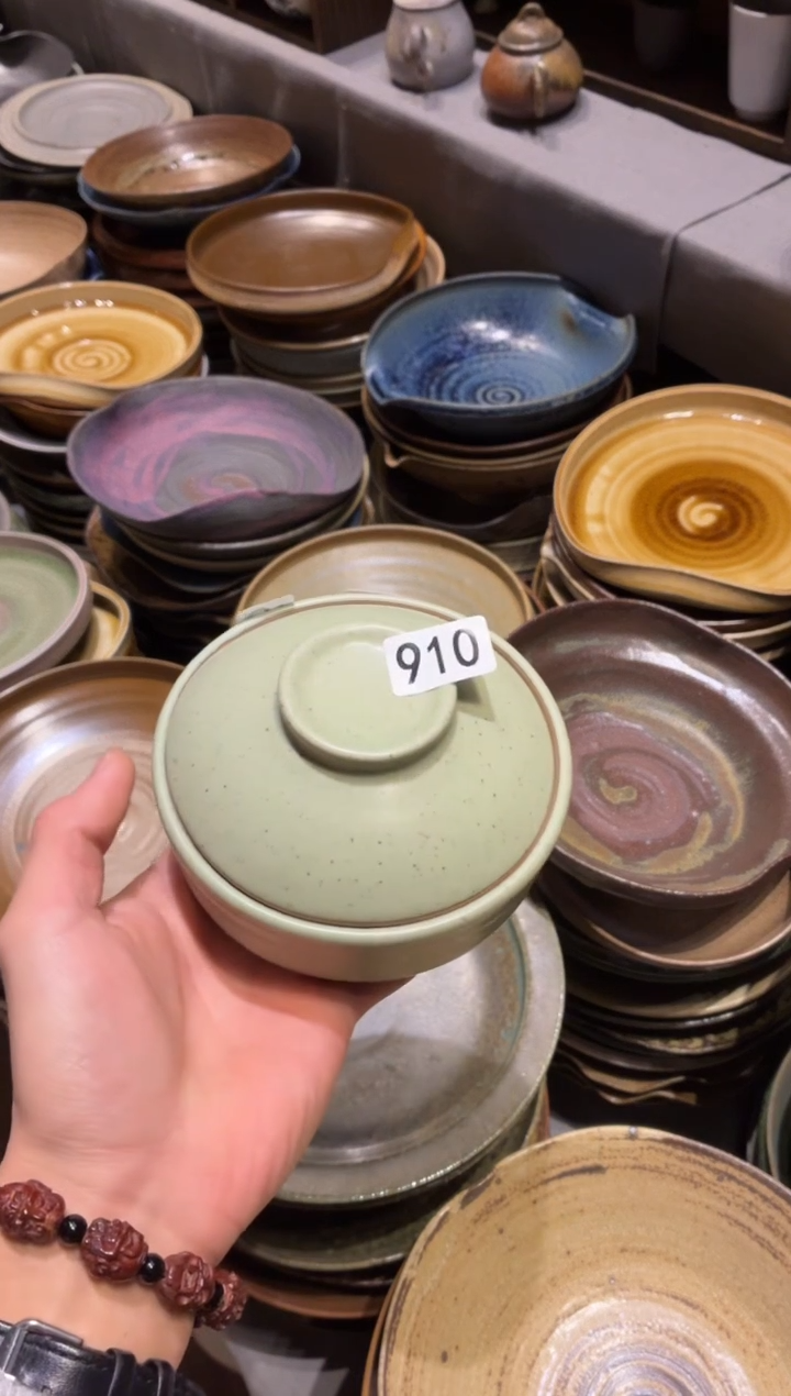 瓷片左*910绿影炖盅1个