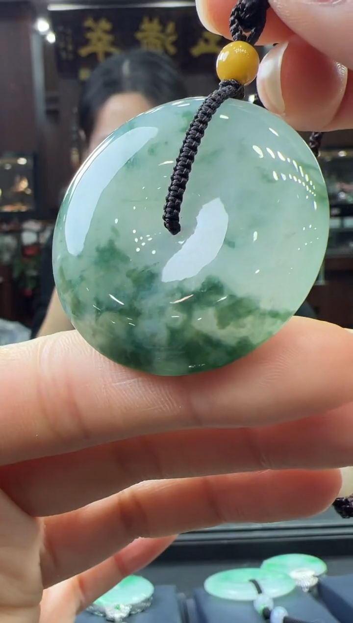 【闪购商品】翡翠挂件未镶嵌平安扣