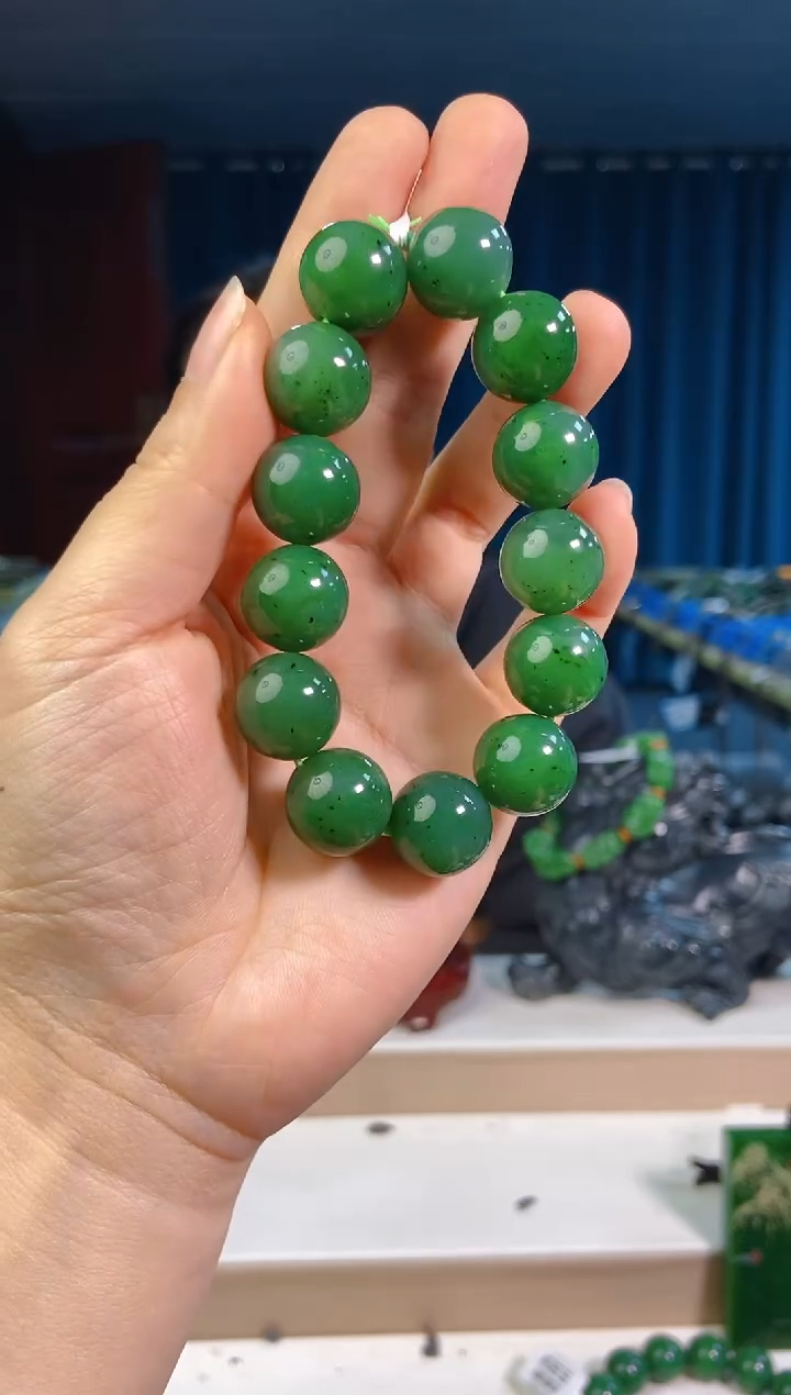 【闪购商品】和田玉挂件未镶嵌1