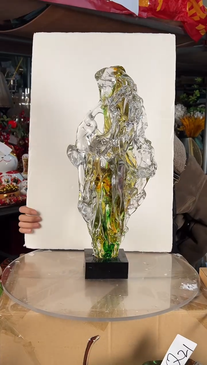 绿色琉璃太湖石摆件