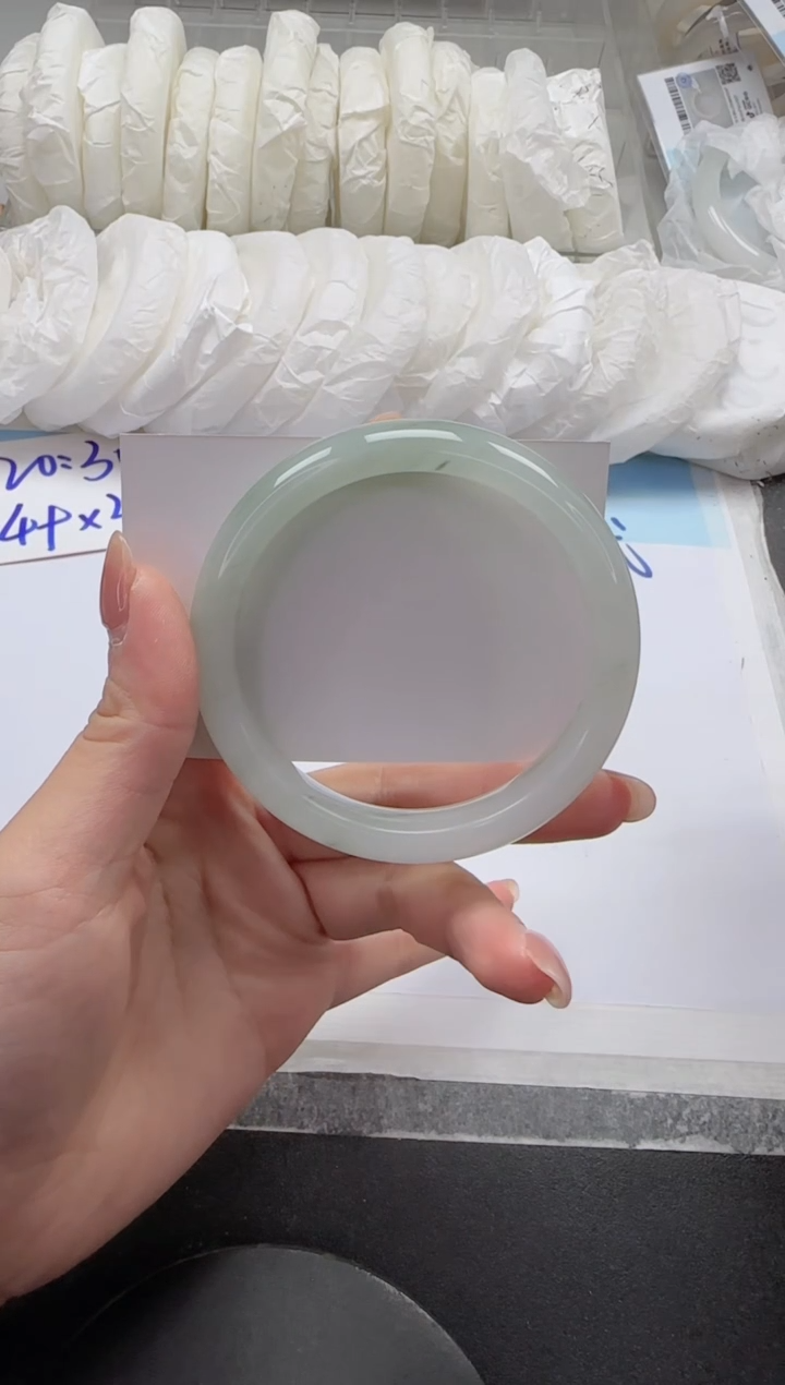 未镶嵌手镯石英质玉116-59