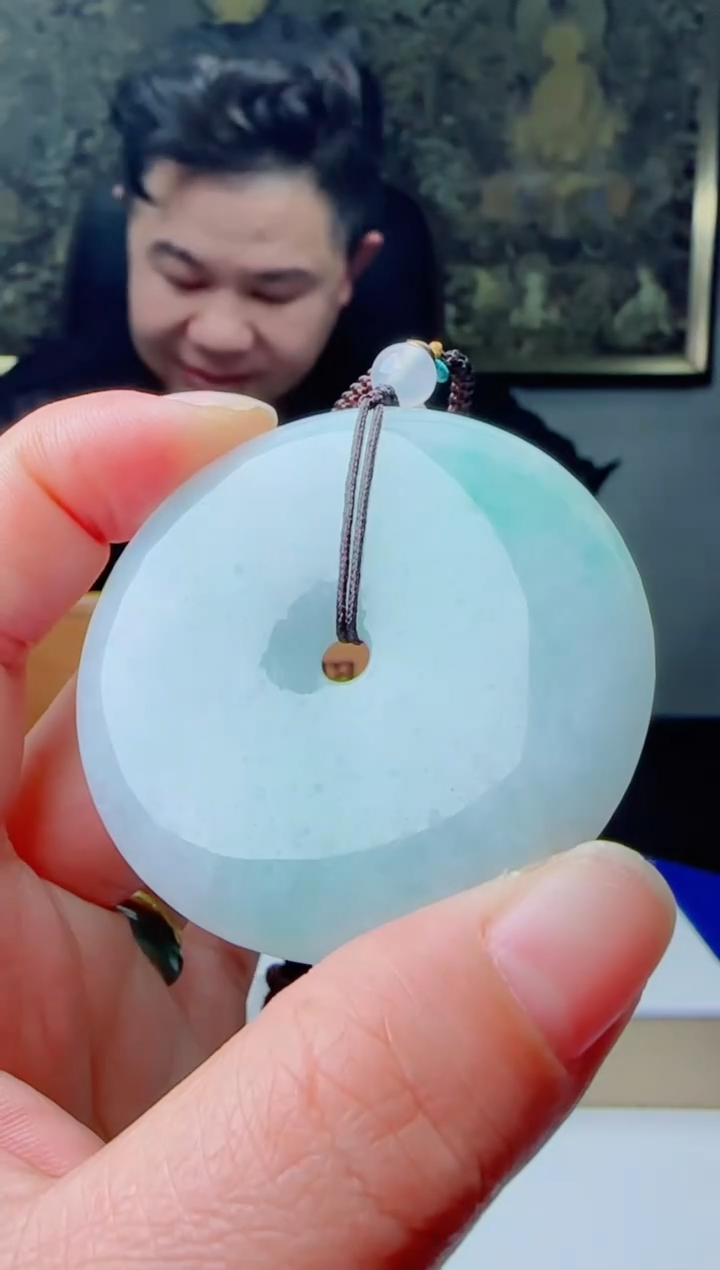 【闪购商品】翡翠颈饰未镶嵌111111111111